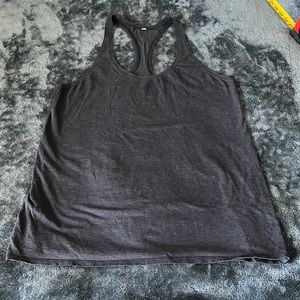🍋 Lululemon navy tank top